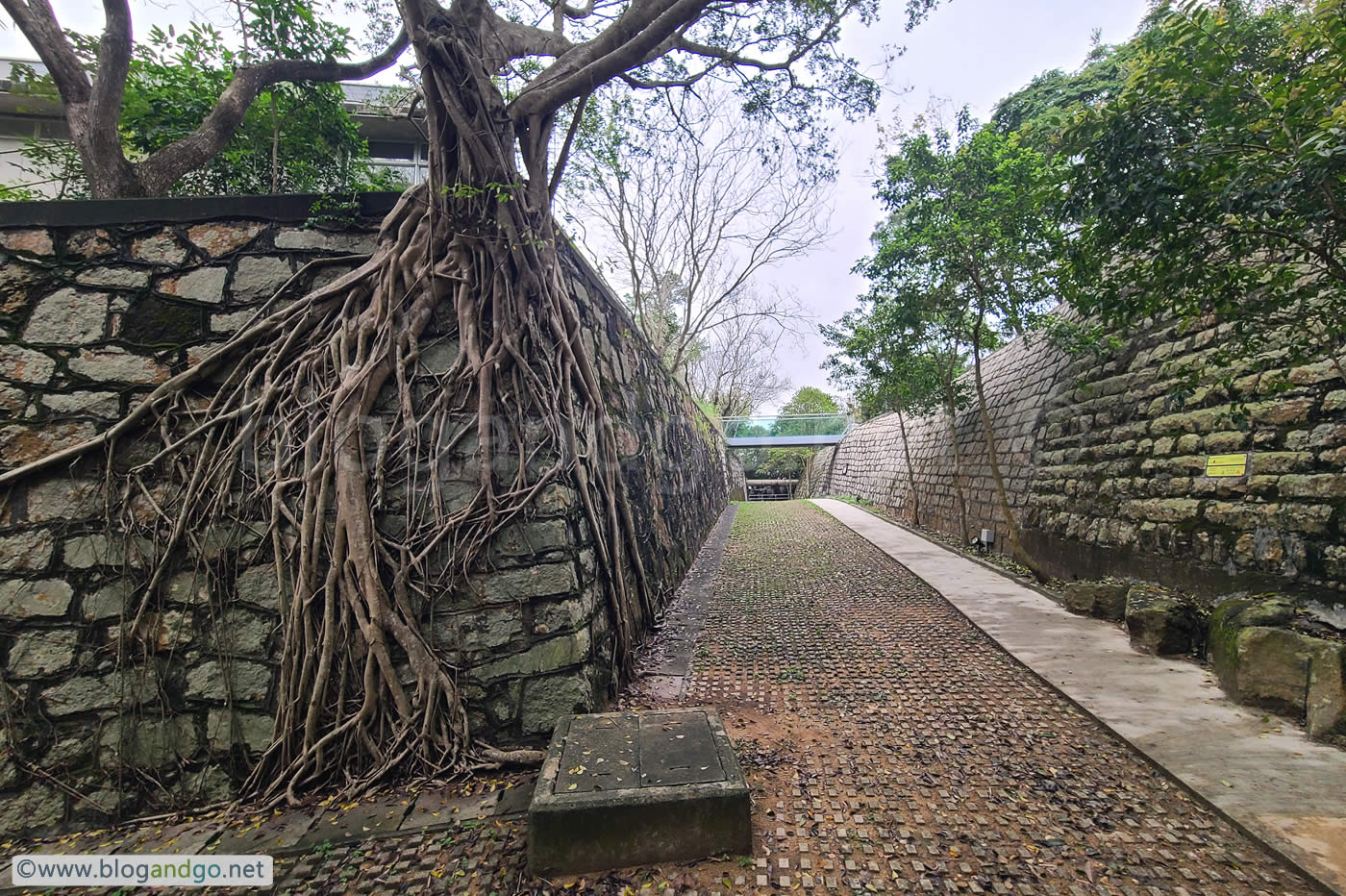 Lyemun Fort - The Ditch to The Main Gate Crossing